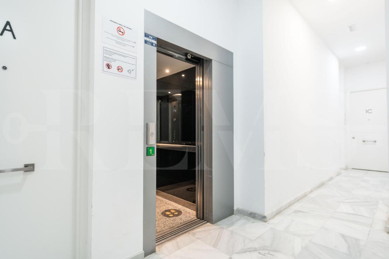 Elegant Studio In The Heart Of Malaga By Rems Buitenkant foto